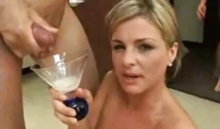 Giovane ragazza porno porche mature prima aveva sesso su il strada e a orgasmo