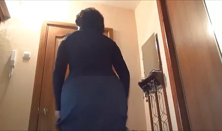 I gay hanno un sacco di divertimento in bocca di entrambi gli nonne porche uomini.