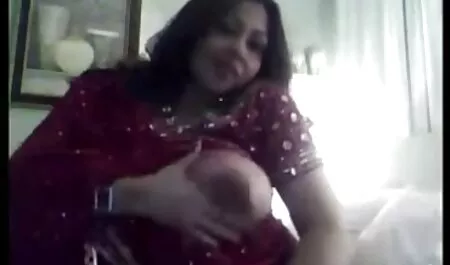 Ragazza prendere in giro pompino webcam utente con porcone mature
