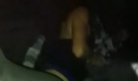 Uomo catturato babe vecchie porche russe in scarpe rosse con alta