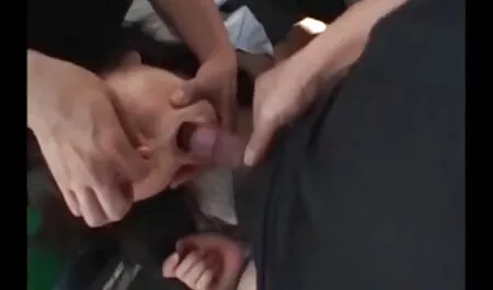 Bionda con grande culo non gay cazzi grasse porcone