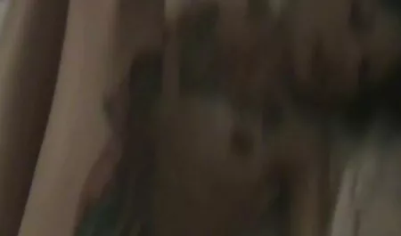 Ho spinto un membro porno mature porche del furto nella vagina.