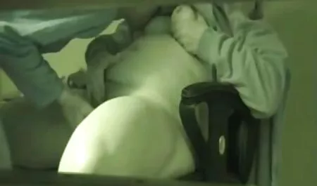 Nudo in vere porche mature una macchina fotografica