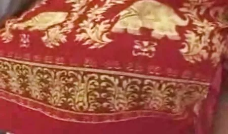 Ha pianto mentre si masturba mogli porche