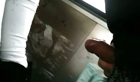 Faccione vecchie porche russe con un pene.
