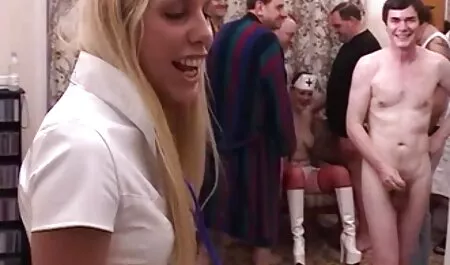Metà a un nonne porcellone certo punto, e le è piaciuto.