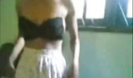 Studente di Kursk all'asta, dai vecchi ai nuovi studenti vicino ragazze porche porno al fiume